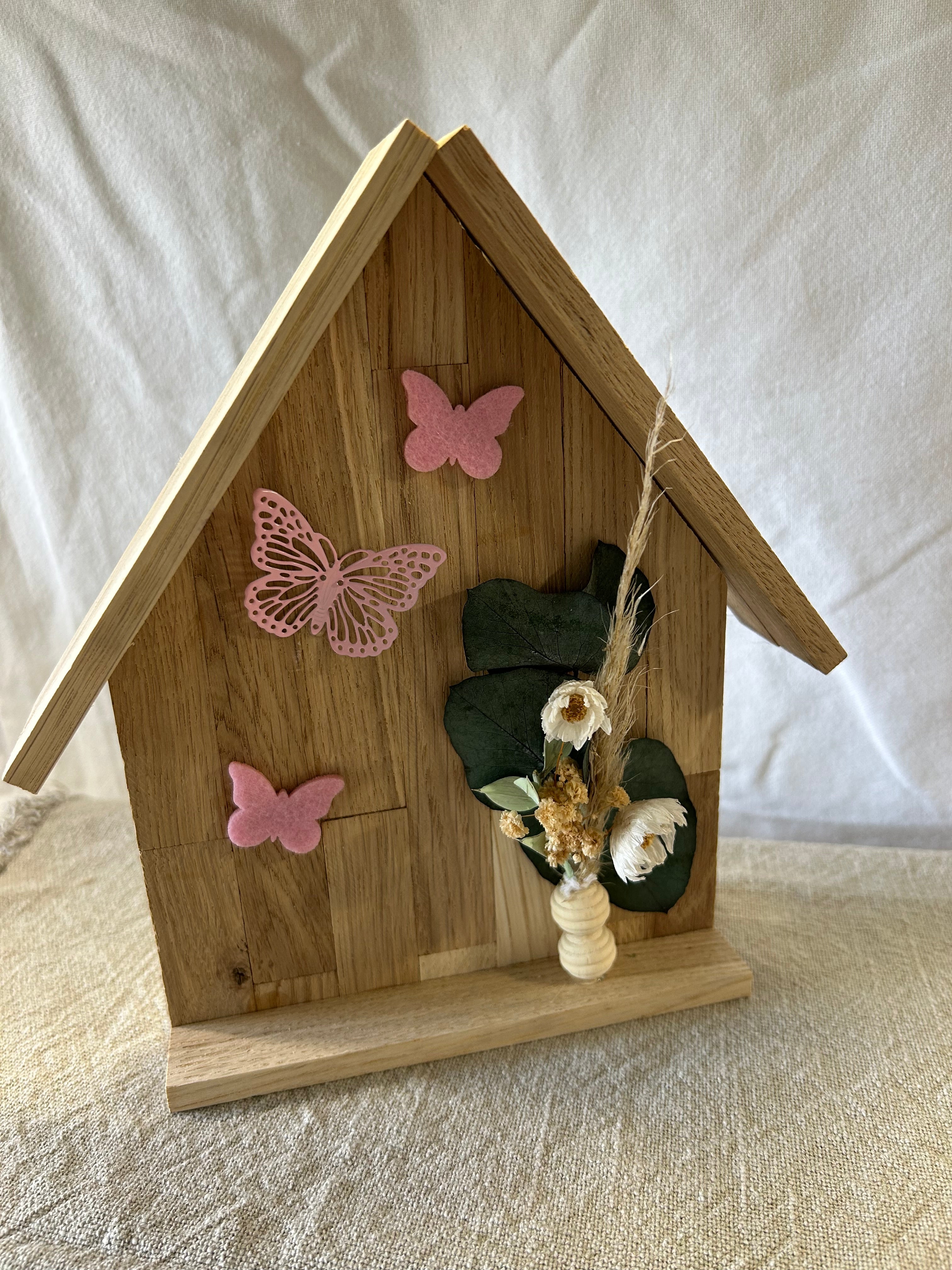 Holzhaus - Schmetterlinge groß